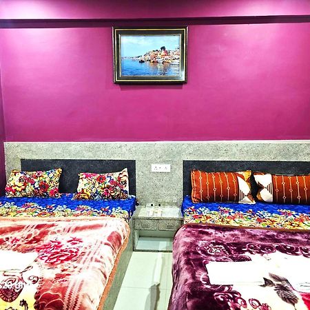 Hotel Kashi Inn Raj Ghat Varanasi Eksteriør billede