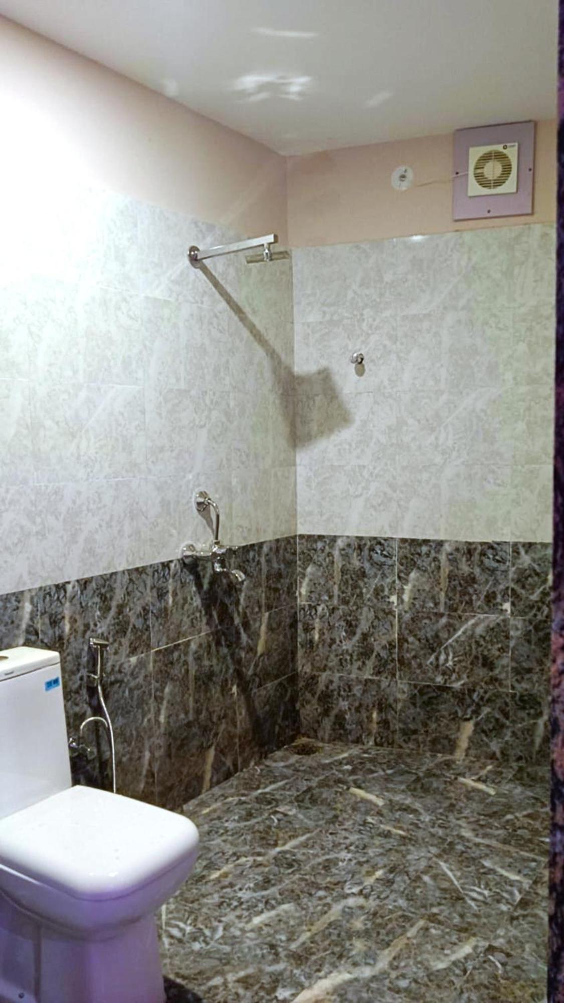 Hotel Kashi Inn Raj Ghat Varanasi Eksteriør billede