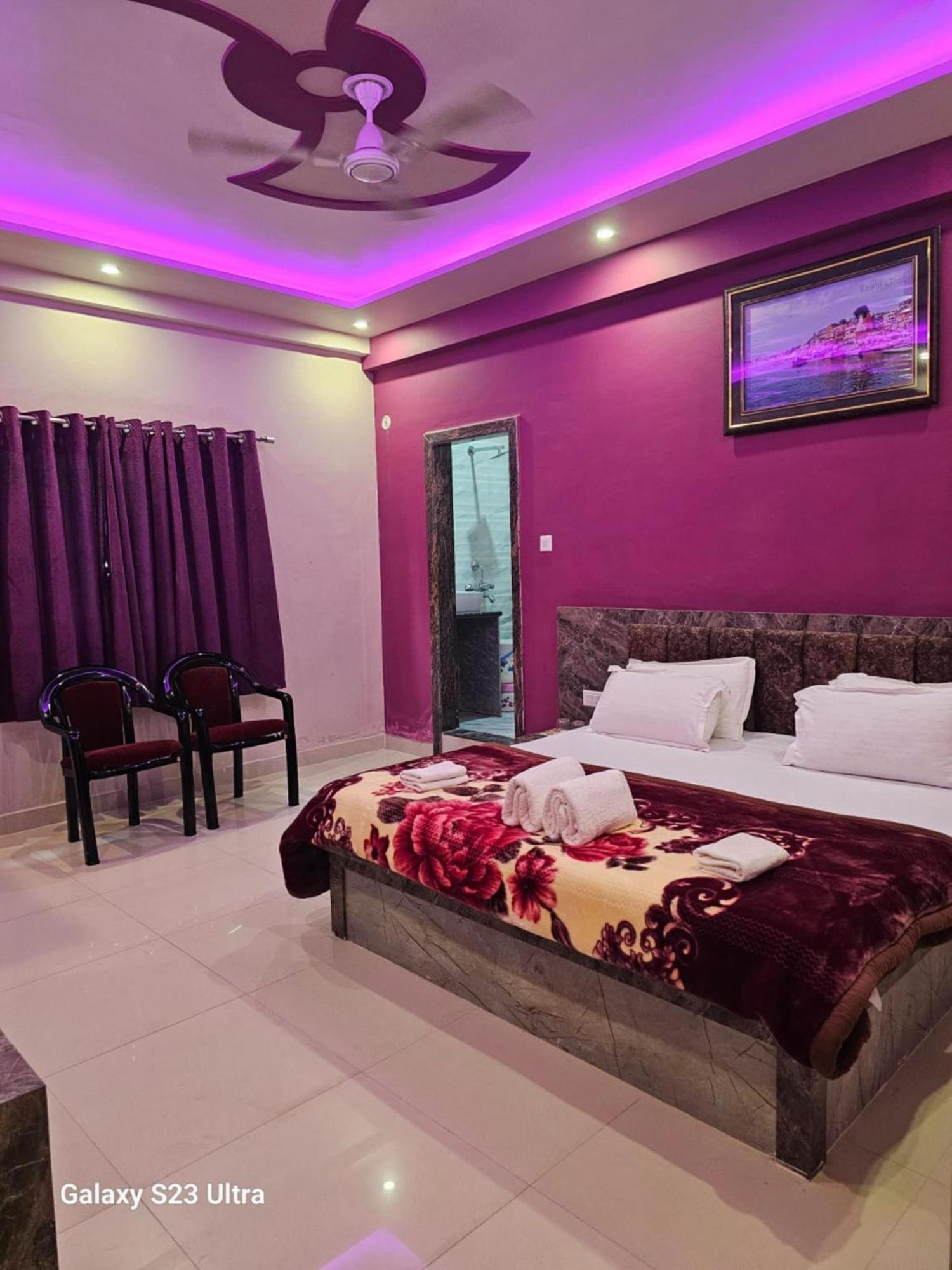 Hotel Kashi Inn Raj Ghat Varanasi Eksteriør billede